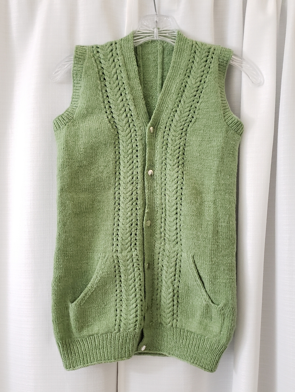 Small/Medium No Brand Green Knit Sweater Vest - Snap Button Front
